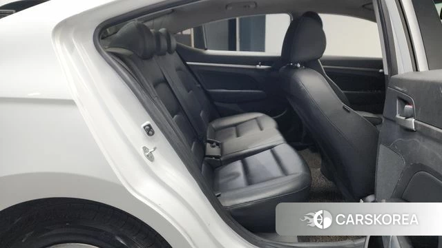 Hyundai The New Avante AD 2019 Белый из Кореи, фото 2