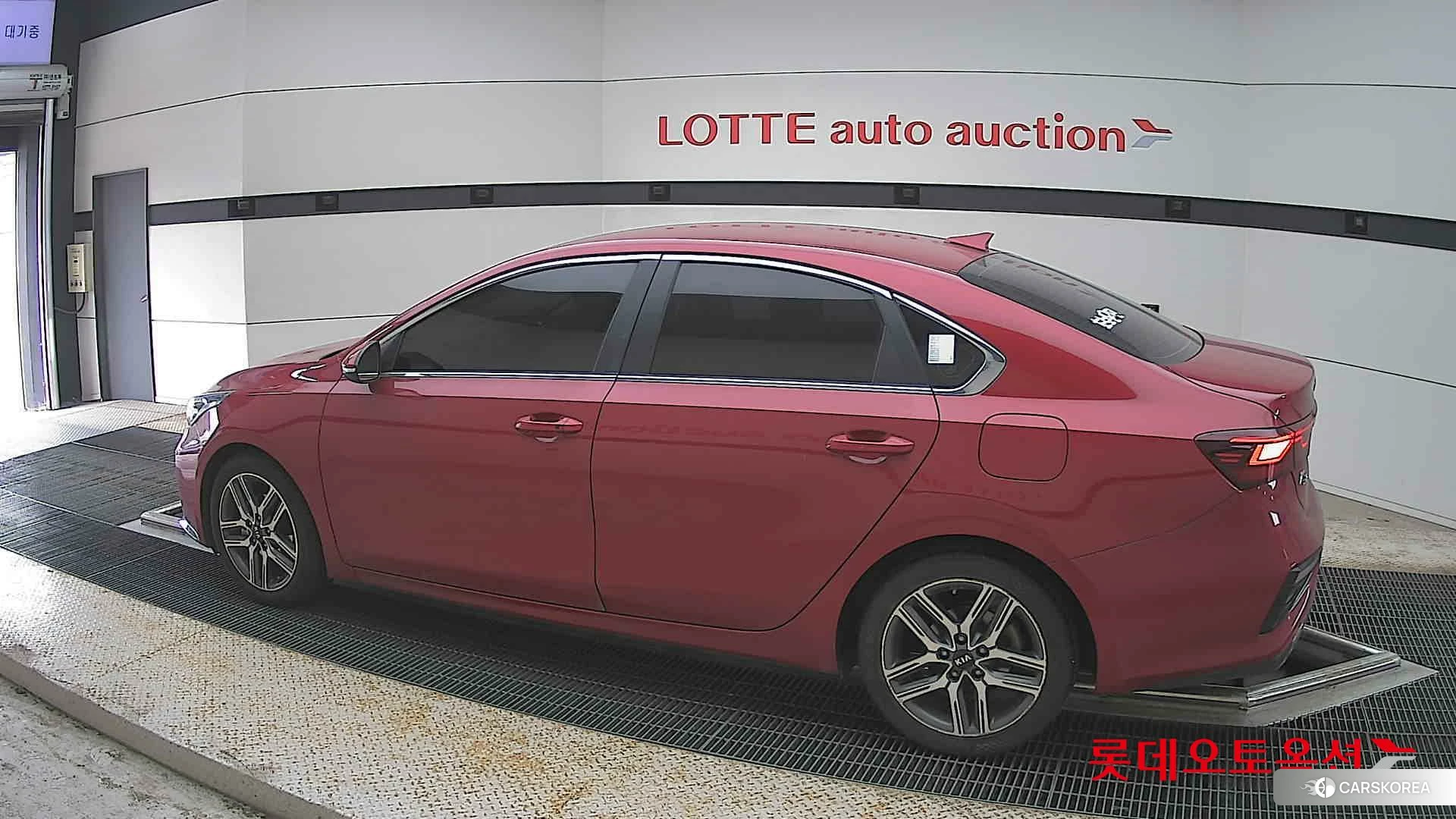 Kia K3 2020 Runway Red из Кореи, фото 2