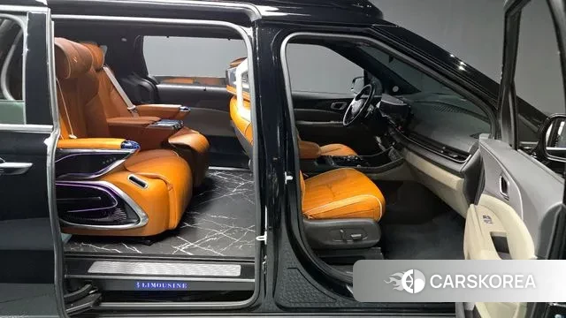 Kia The New Carnival 4th Generation 2023 Черный из Кореи, фото 2