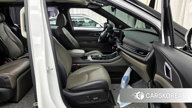 Kia The New Carnival 4th Generation 2024 Белый из Кореи, фото 2