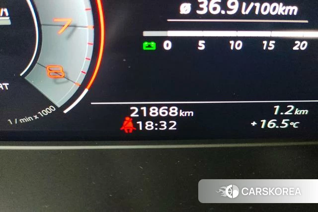 Audi A4L 2024 Белый из Китая, фото 2