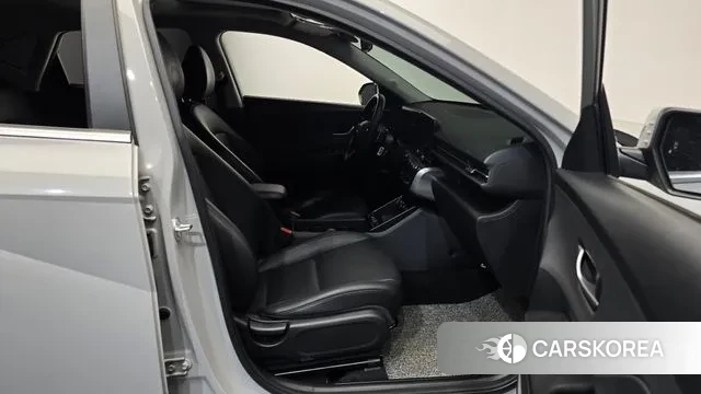 Hyundai Kona Hybrid (SX2) 2024 Серебристо-серый из Кореи, фото 2