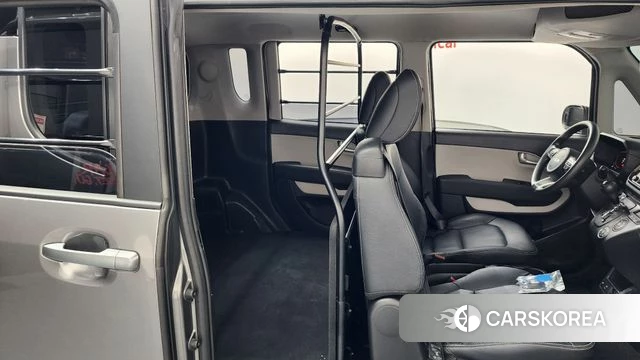 Kia The New Kia Ray 2023 Серебристо-серый из Кореи, фото 2
