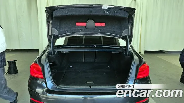 BMW 5 Series (G30) id 2668803 из Кореи 2