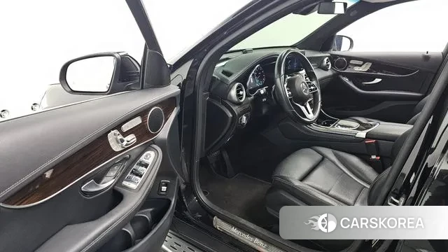 Mercedes-Benz GLC-Class X253 2020 Черный из Кореи, фото 2