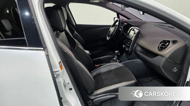 Renault Korea (Samsung) Clio 2019 Белый из Кореи, фото 2