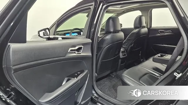 Kia Sportage 5th Generation 2022 Черный из Кореи, фото 2