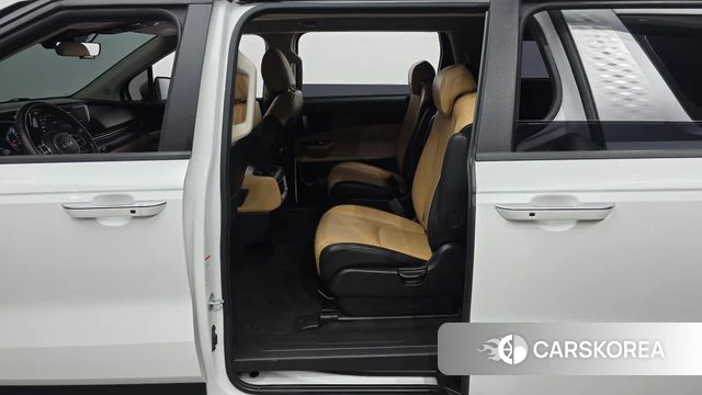 Kia Carnival 4th generation 2023 Белый из Кореи, фото 2