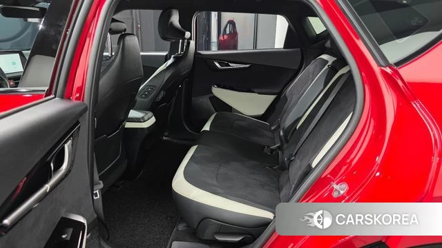 Kia EV6 2022 Красный из Кореи, фото 2
