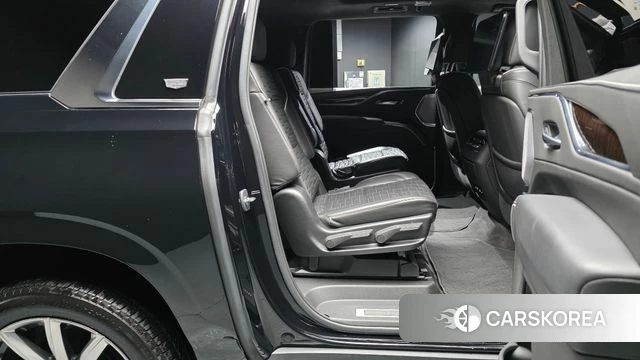 Cadillac Escalade 5th Generation 2022 Черный из Кореи, фото 2