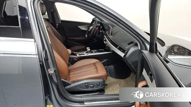 Audi A4 (B9) 2019 Серый из Кореи, фото 2