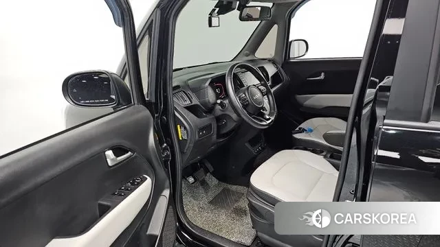 Kia The New Kia Ray 2023 Черный из Кореи, фото 2