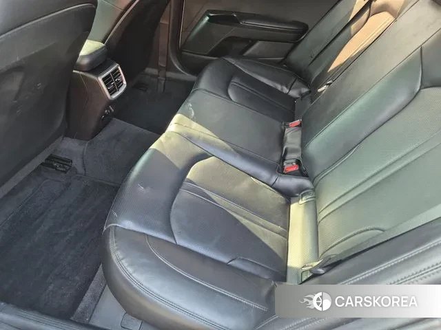 Kia K5 3rd generation 2022 Жемчужный цвет из Кореи, фото 2