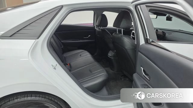 Hyundai Avante (CN7) 2022 Белый из Кореи, фото 2