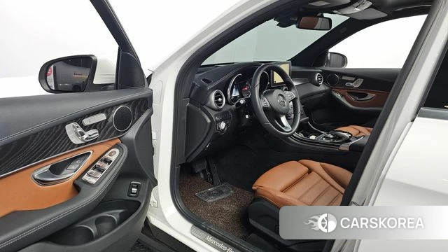Mercedes-Benz GLC-Class X253 2018 Белый из Кореи, фото 2