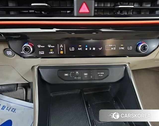 Kia The New Carnival 4th Generation 2024 Черный из Кореи, фото 2