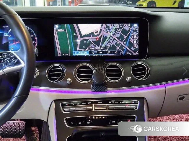 Mercedes-Benz E-Class W213 2023 Белый из Кореи, фото 2