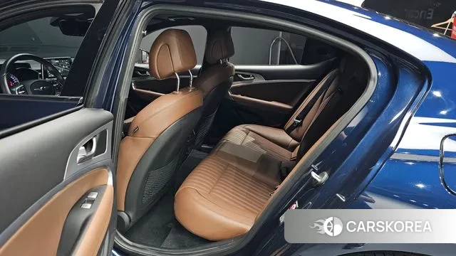 Genesis G70 2018 Синий из Кореи, фото 2