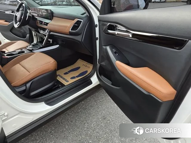 Kia The New Seltos 2023 Белый из Кореи, фото 2