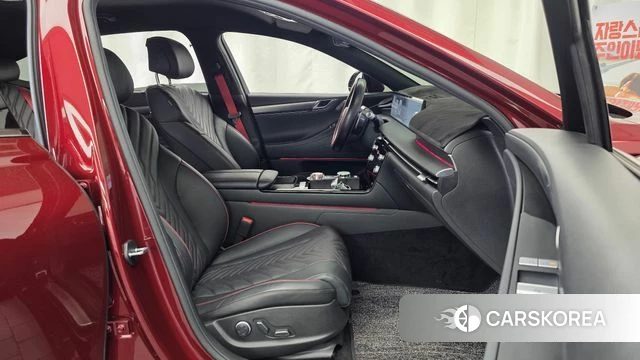 Genesis G80 (RG3) 2024 Красный из Кореи, фото 2
