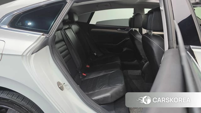 Volkswagen Arteon 2020 Белый из Кореи, фото 2
