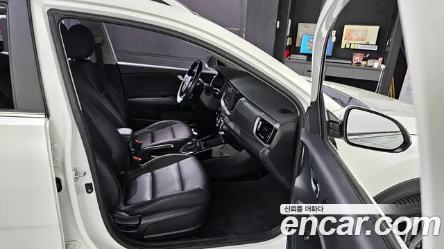 Kia Stonic id 2662046 из Кореи 2