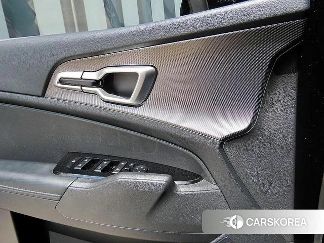 Kia Sportage 5th Generation 2022 Черный из Кореи, фото 2