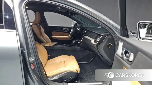 Volvo S60 3rd generation 2020 Серый из Кореи, фото 2