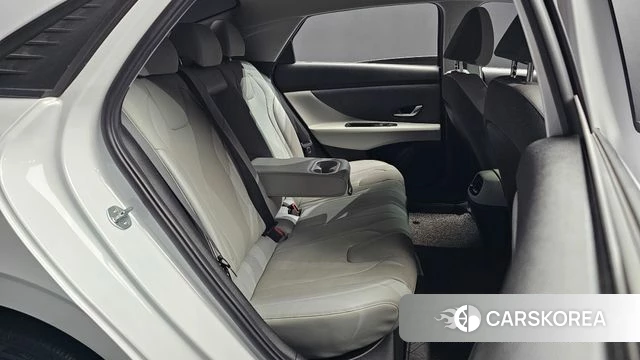 Hyundai Avante (CN7) 2022 Белый из Кореи, фото 2