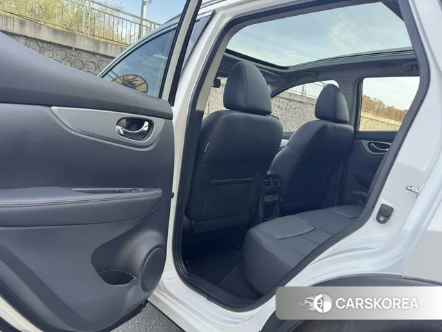 Nissan Qashqai 2023 Белый из Китая, фото 2