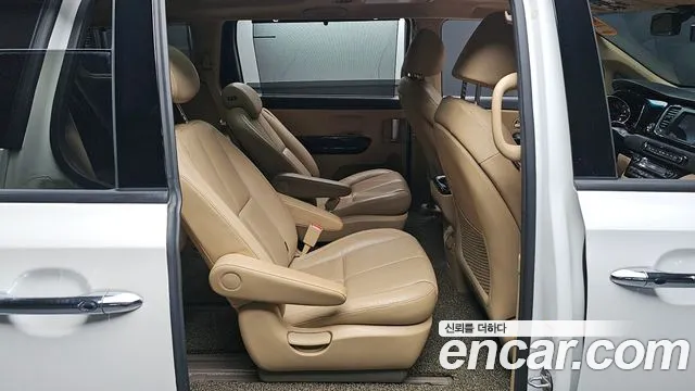 Kia The New Carnival id 2286857 из Кореи 2