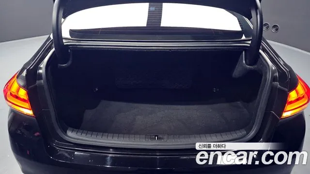 Genesis G80 2018 Черный из Кореи, фото 2