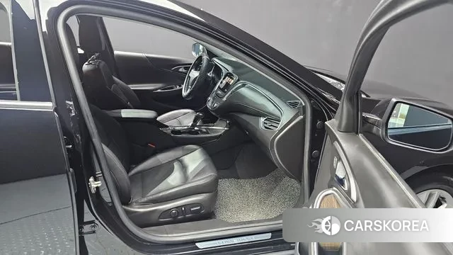 Chevrolet (GM Daewoo) All New Malibu 2018 Черный из Кореи, фото 2