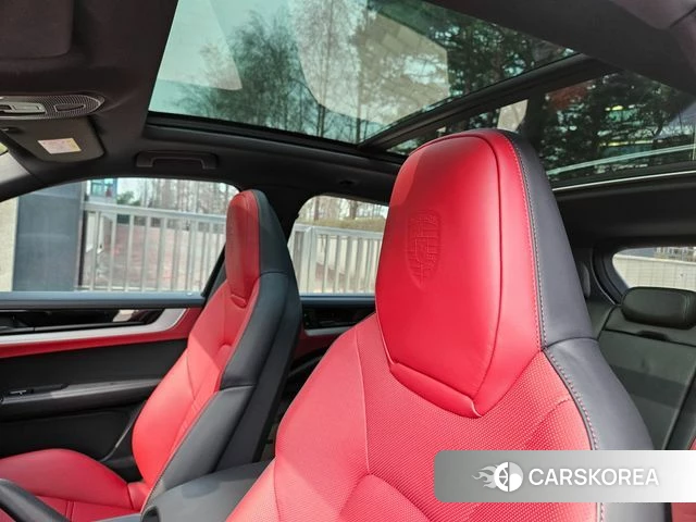 Porsche Cayenne (PO536) 2024 Жемчужный цвет из Кореи, фото 2