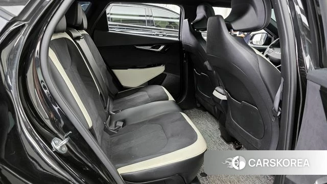 Kia EV6 2023 Черный из Кореи, фото 2