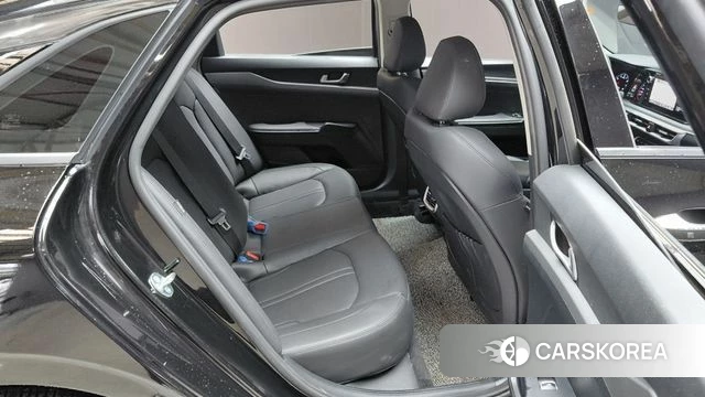Kia K5 3rd generation 2023 Черный из Кореи, фото 2