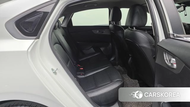 Kia Come New K3 2021 Белый из Кореи, фото 2