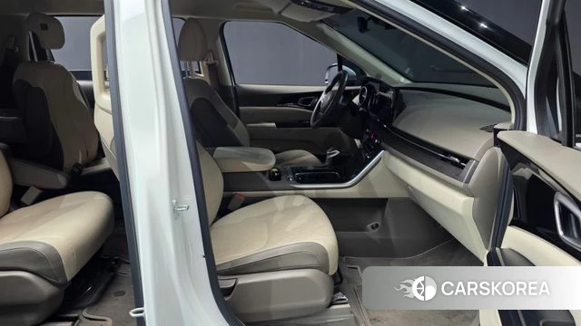 Kia Carnival 4th generation 2023 Белый из Кореи, фото 2