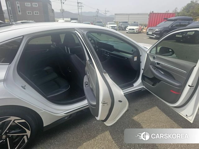 Hyundai Sonata D Edge Hybrid (DN8) 2025 Белый из Кореи, фото 2