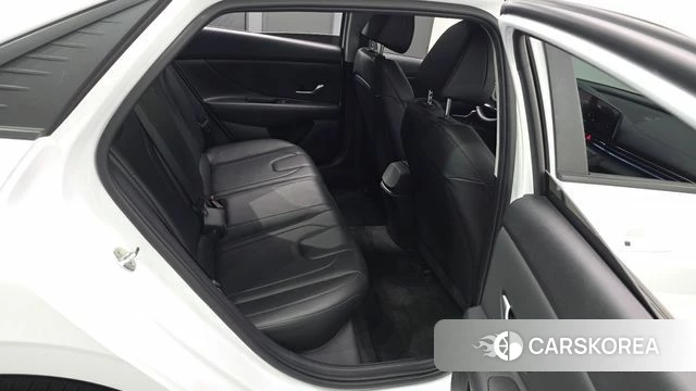 Hyundai Avante (CN7) 2022 Белый из Кореи, фото 2