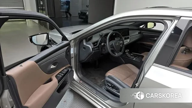 Lexus ES300h 7th generation id 2889636 из Кореи 2