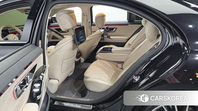 Mercedes-Benz S-Class W223 2023 Черный из Кореи, фото 2