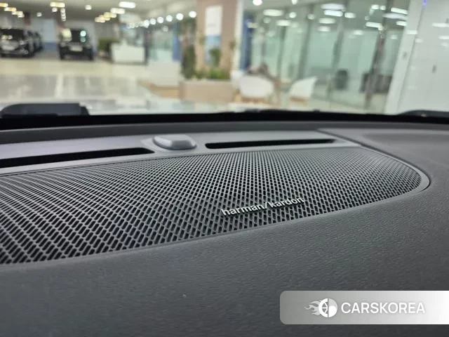 Volvo XC40 Richards 2024 Белый из Кореи, фото 2