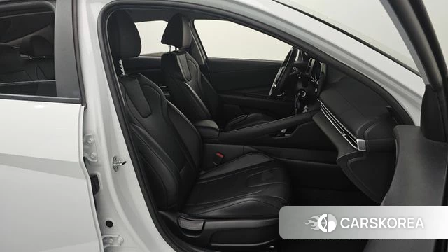 Hyundai Avante (CN7) 2022 Белый из Кореи, фото 2