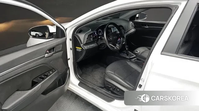 Hyundai The New Avante AD 2019 Белый из Кореи, фото 2