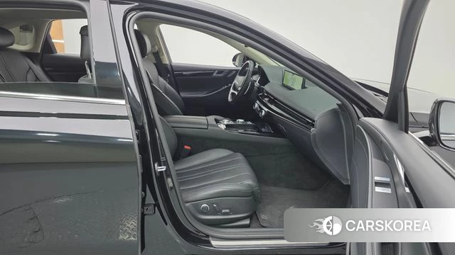 Genesis G80 (RG3) 2023 Черный из Кореи, фото 2