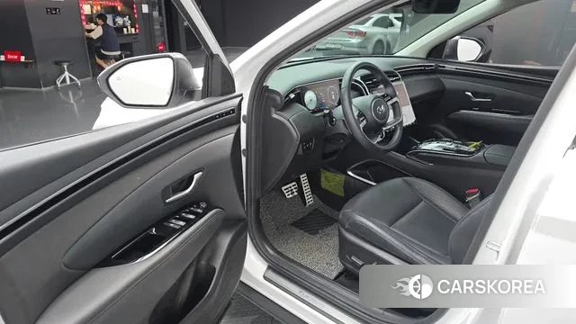 Hyundai Tucson (NX4) 2023 Белый из Кореи, фото 2