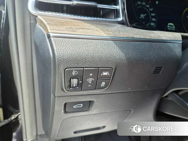 Kia K5 3rd generation 2023 Черный из Кореи, фото 2