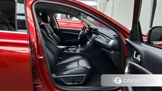 Genesis The New G70 2022 Красный из Кореи, фото 2