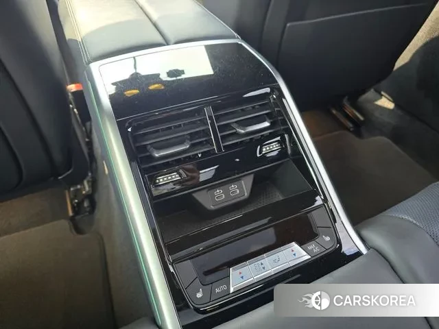 BMW 8 Series (G15) 2022 Синий из Кореи, фото 2